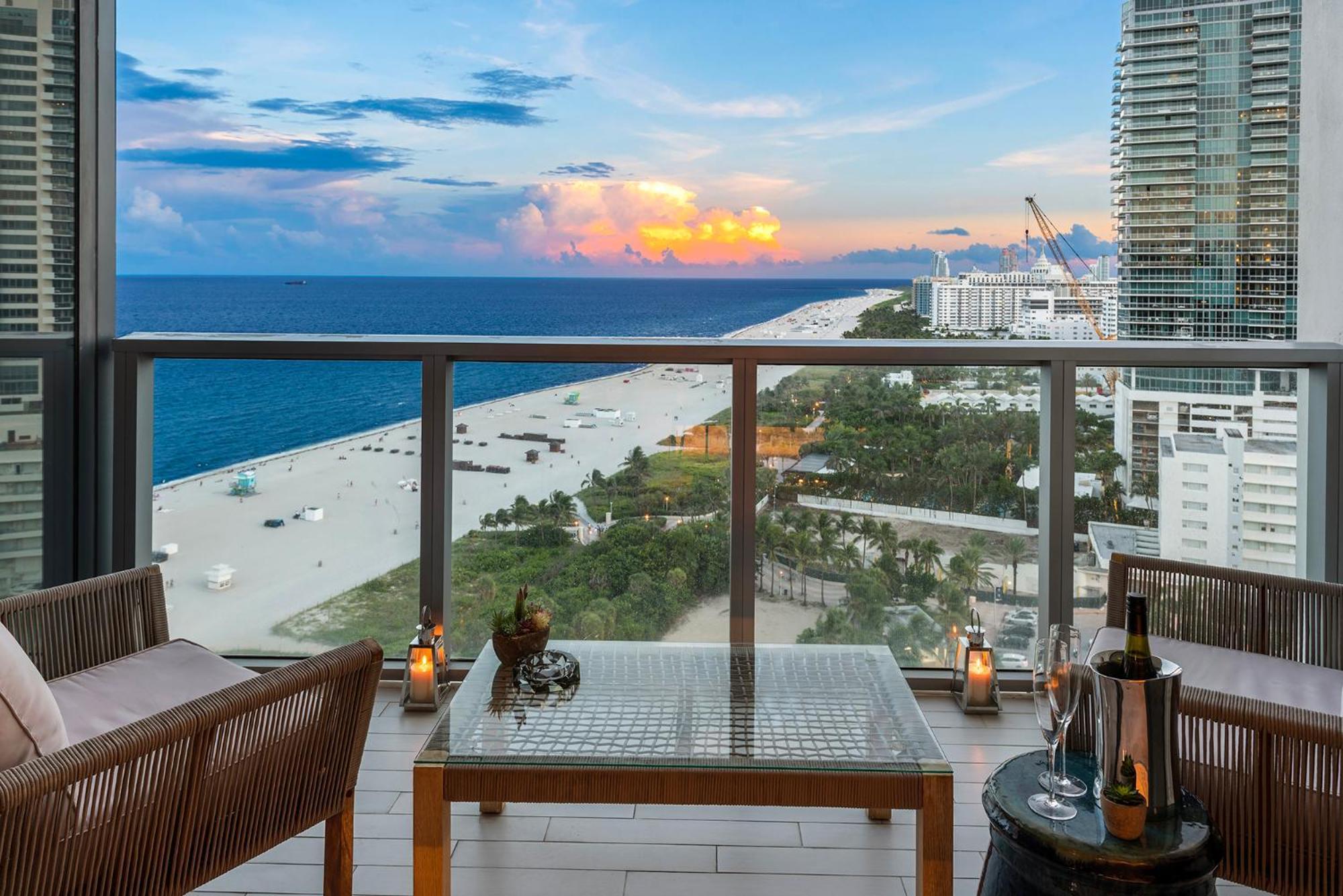 W South Beach Miami Beach Exterior foto